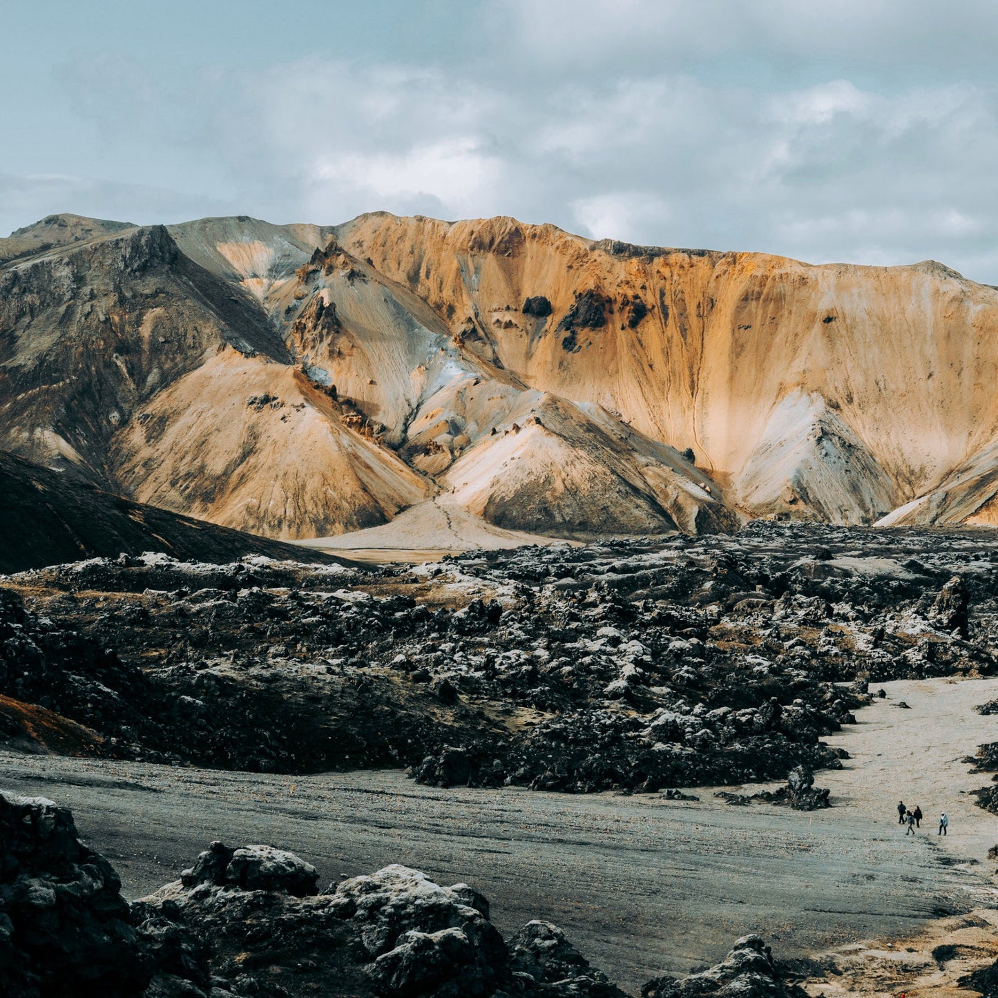 冰島 Laugavegur 徒步遠征2026｜極地火山冰川穿越｜僅需6天假期